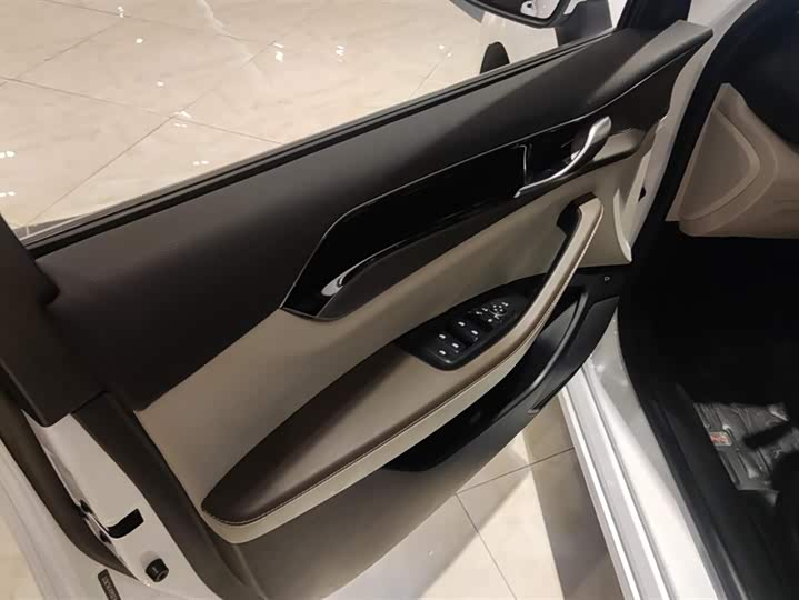 Фото 7 - BYD Qin Plus