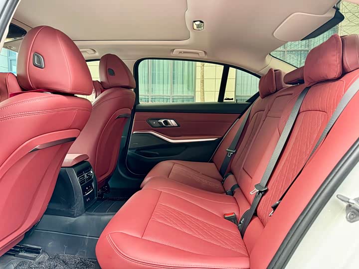 Фото 8 - BMW 3 Series