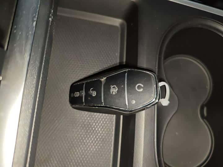 Фото 9 - BYD Qin Plus