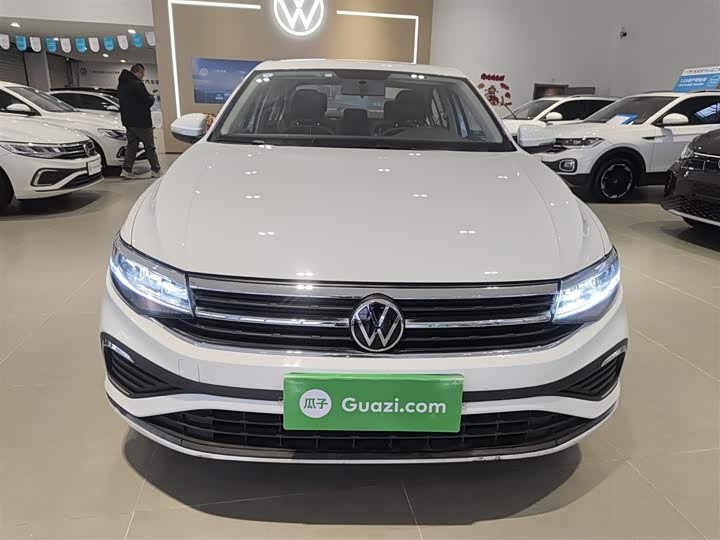 Фото 3 - Volkswagen Bora