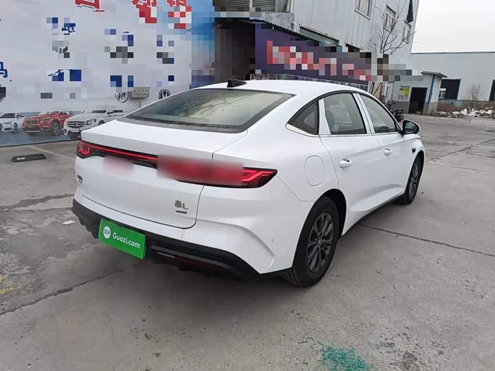 Фото 7 - BYD Qin L