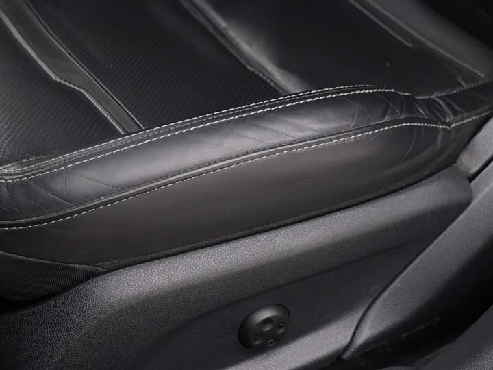 Фото 4 - Mercedes-Benz AMG GT