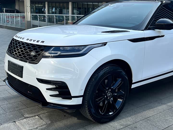Фото 3 - Land Rover Range Rover Velar