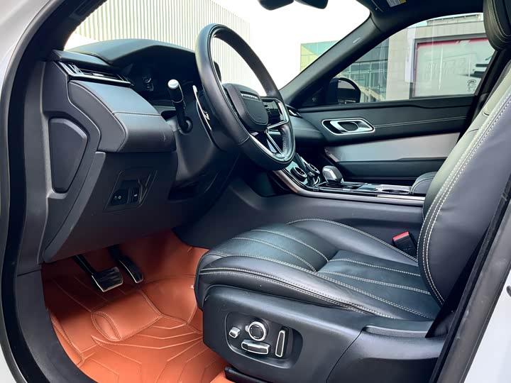 Фото 5 - Land Rover Range Rover Velar