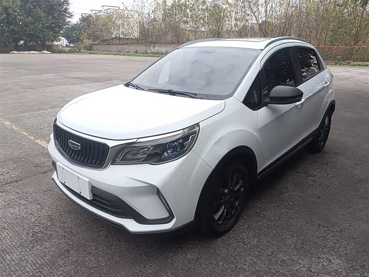 Фото 2 - Geely Vision X3