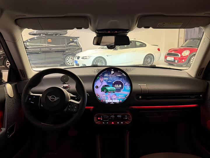 Фото 9 - Mini Cooper