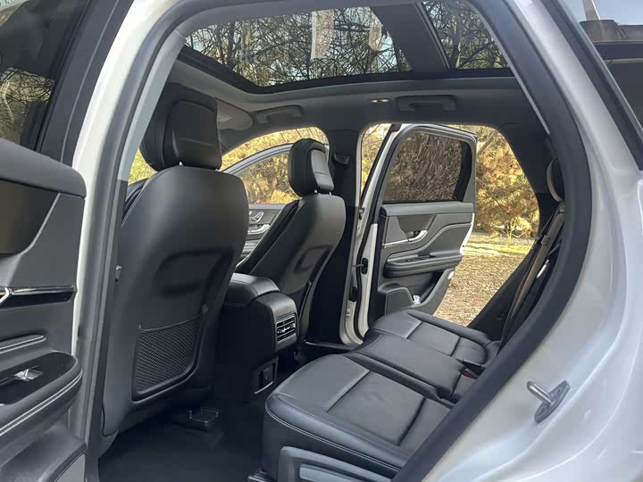 Фото 7 - Lincoln Corsair