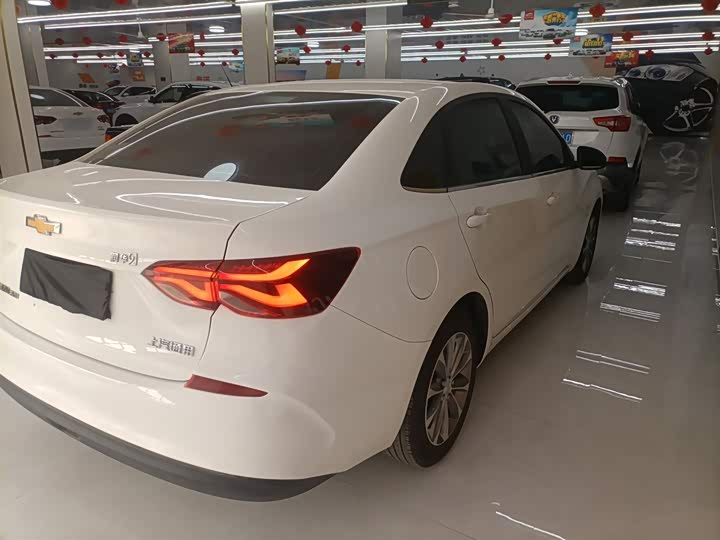 Фото 7 - Chevrolet Monza