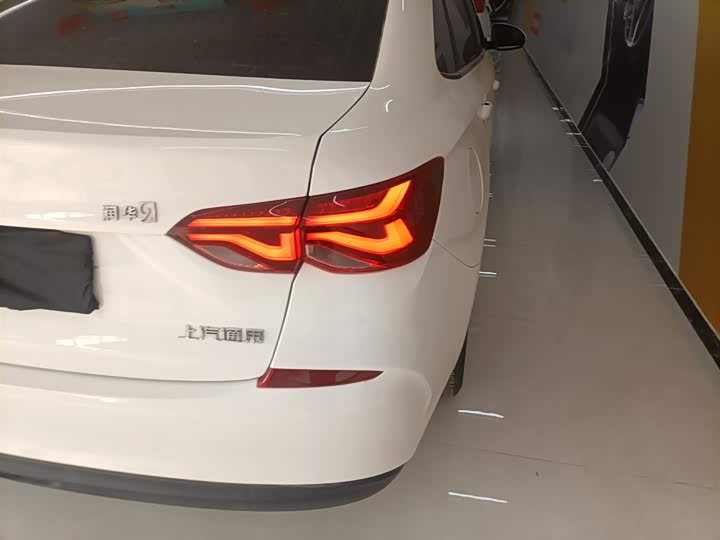 Фото 8 - Chevrolet Monza