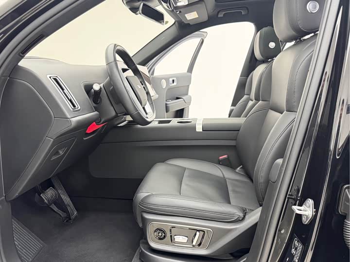 Фото 8 - LiXiang L7