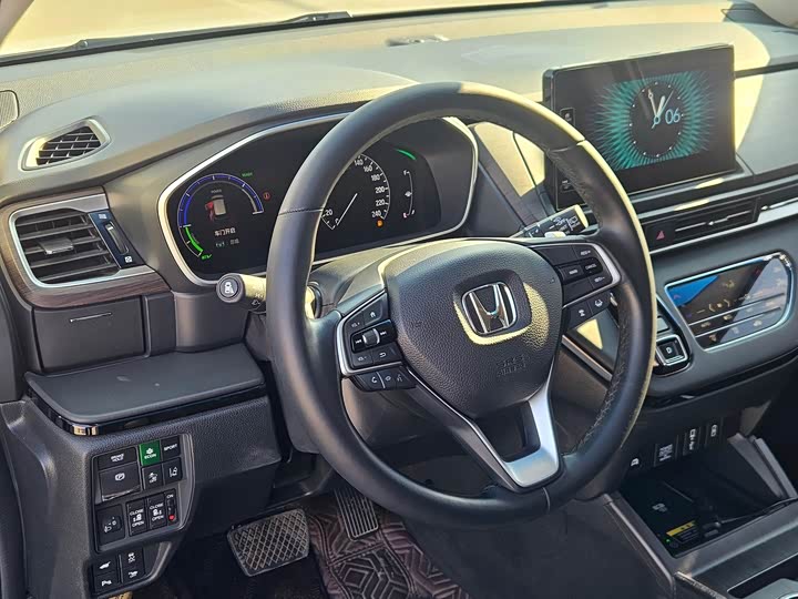 Фото 8 - Honda Odyssey