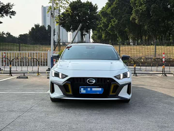 Фото 2 - GAC Trumpchi Empow R