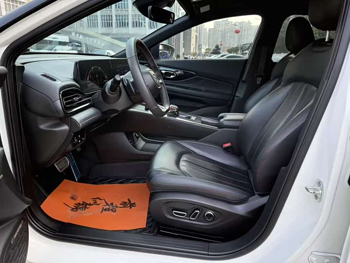 Фото 4 - GAC Trumpchi Empow R