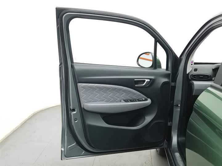 Фото 8 - Leapmotor T03