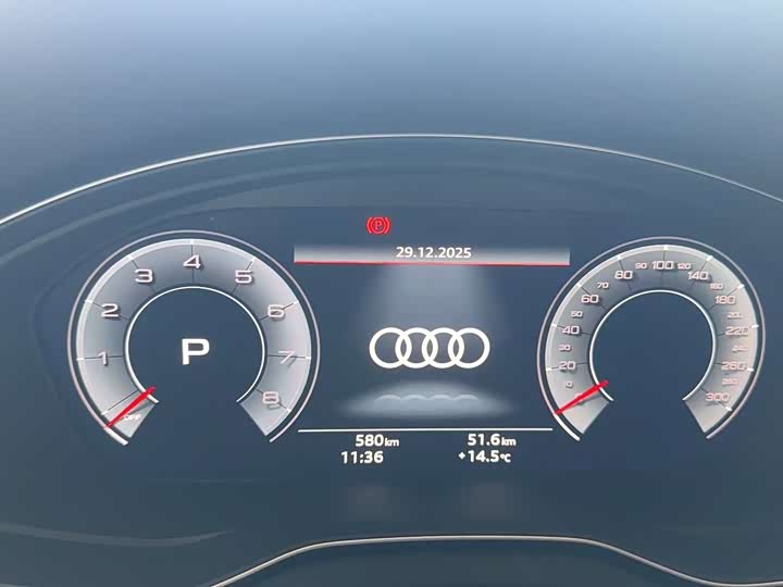 Фото 6 - Audi Q5L Sportback