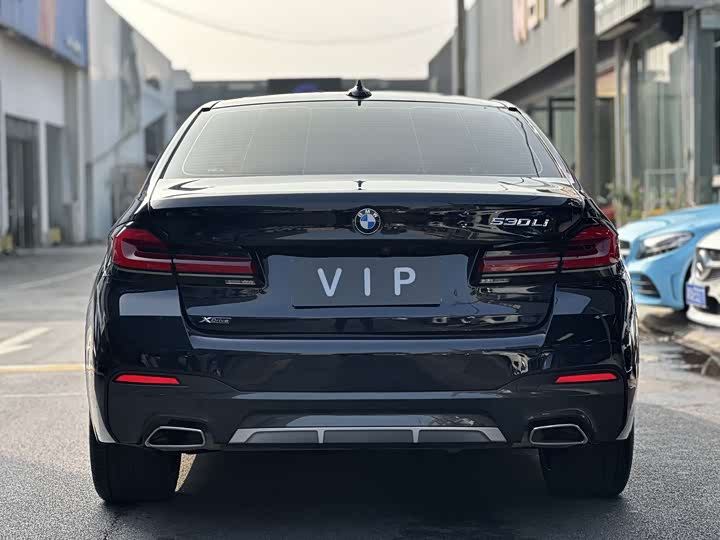 Фото 4 - BMW 5 Series