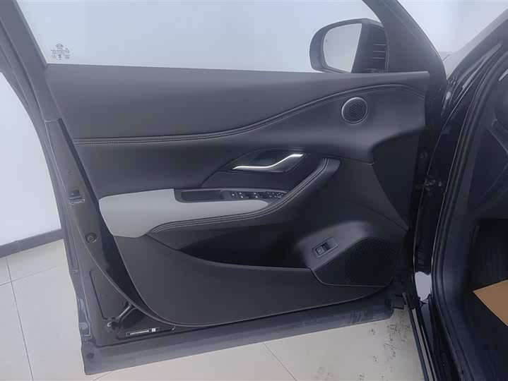 Фото 7 - BYD Sea Lion 05 DM-i Hybrid