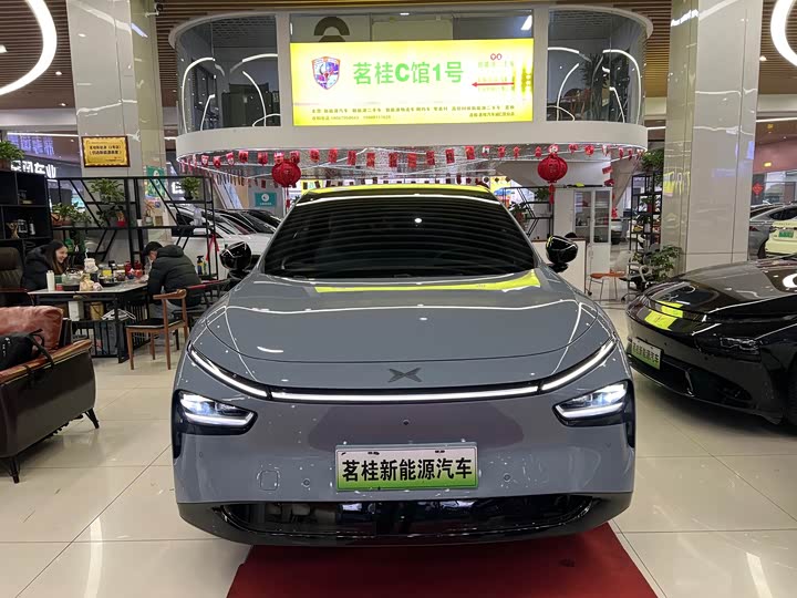 Фото 1 - XPeng G7