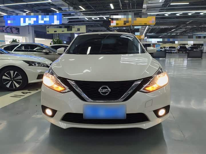 Фото 3 - Nissan Sylphy