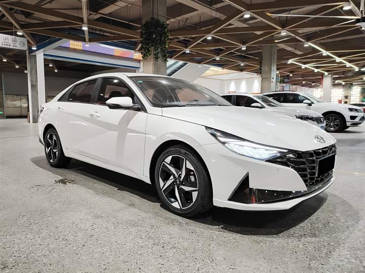 Фото 3 - Hyundai Elantra N line