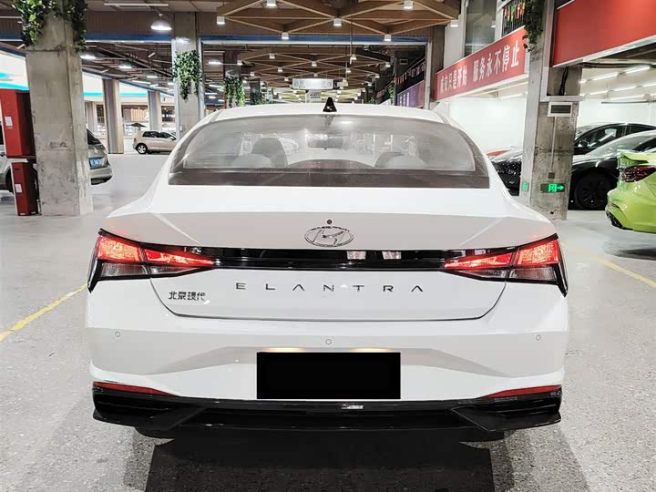 Фото 8 - Hyundai Elantra N line