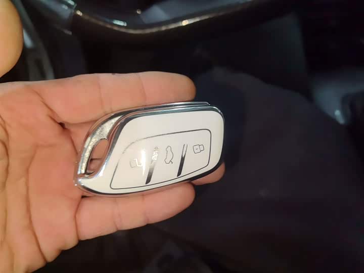 Фото 9 - Roewe Clever