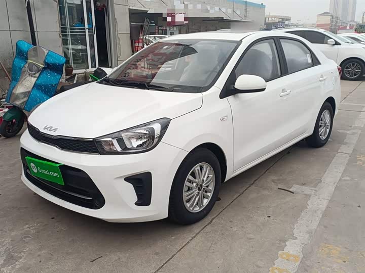 Фото 2 - Kia Pegas