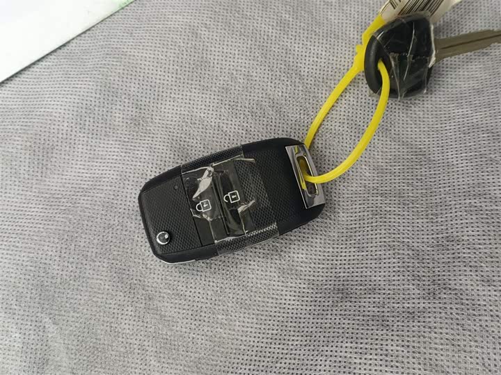 Фото 9 - Kia Pegas