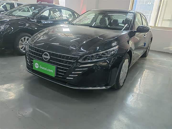 Фото 2 - Nissan Teana