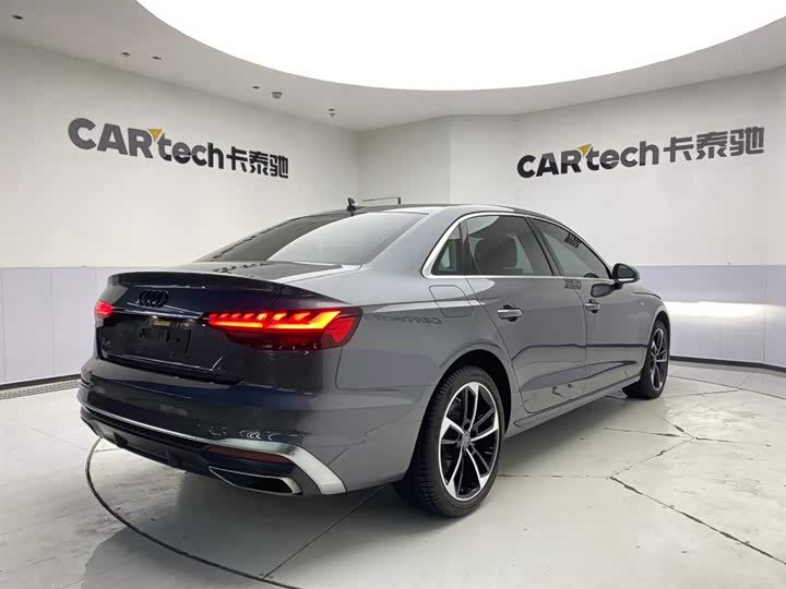 Фото 5 - Audi A4L