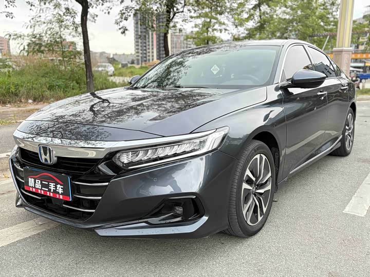 Фото 1 - Honda Accord