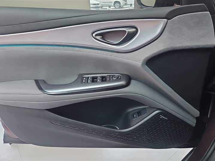 Фото 7 - BYD Seal 07 DM-i Hybrid