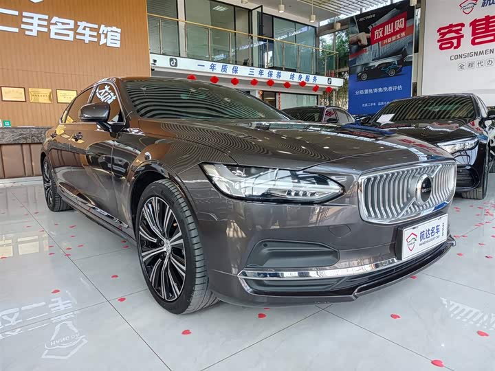 Фото 3 - Volvo S90