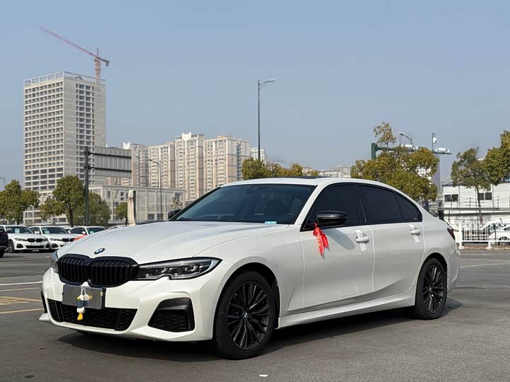 Фото 1 - BMW 3 Series