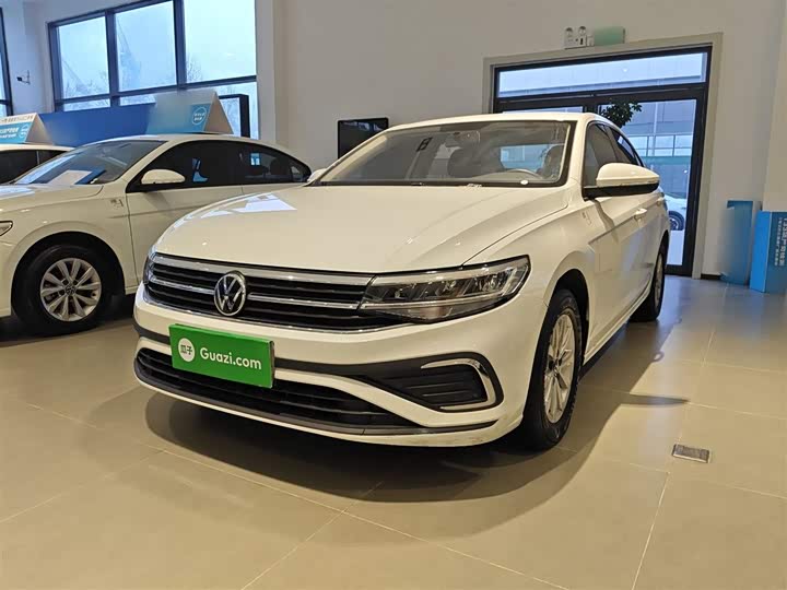 Фото 2 - Volkswagen Bora