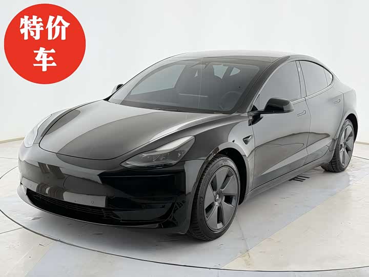 Фото 1 - Tesla Model 3