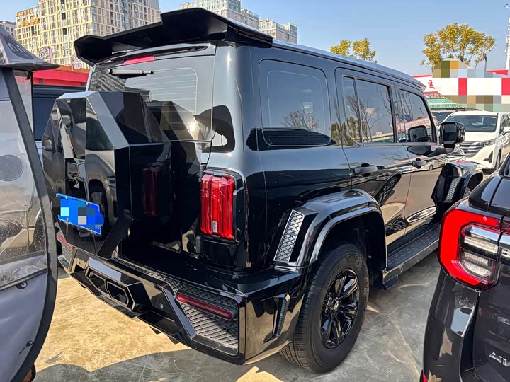 Фото 5 - Tank 300