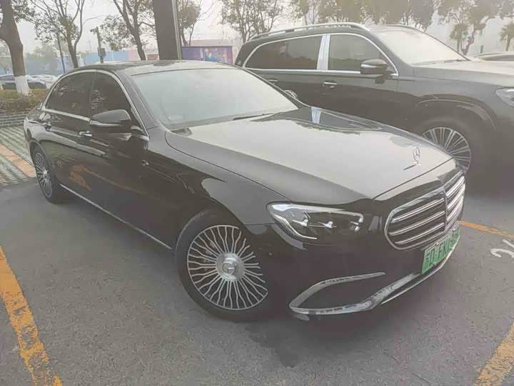 Фото 2 - Mercedes-Benz E-Class Hybrid