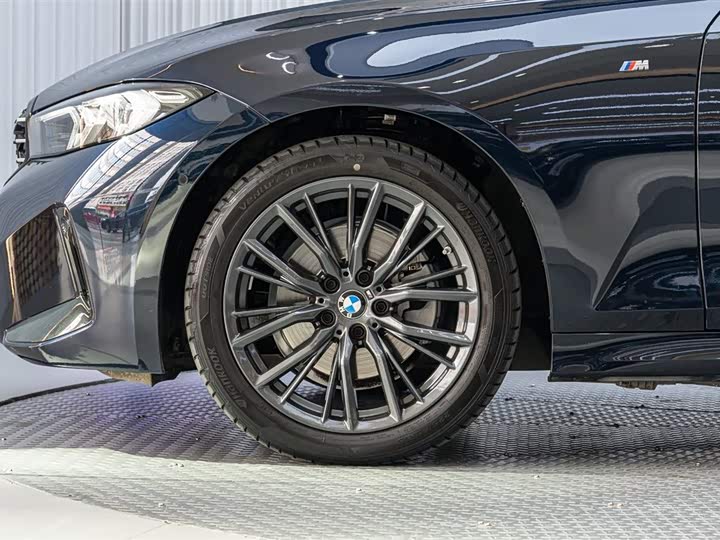 Фото 8 - BMW 3 Series