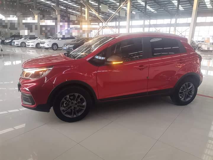 Фото 5 - Geely Vision X3