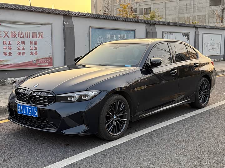 Фото 1 - BMW 3 Series