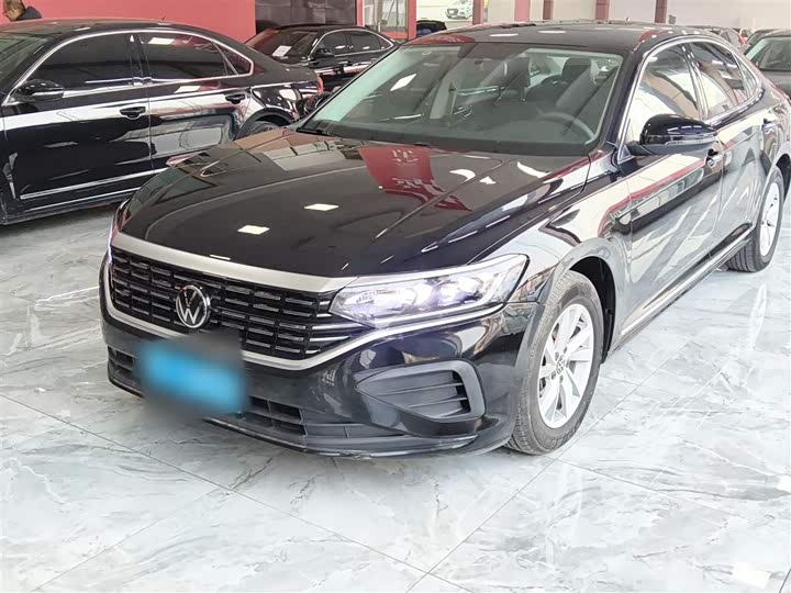 Фото 2 - Volkswagen Passat