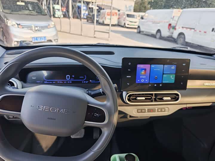 Фото 9 - Geely Galaxy Panda Mini