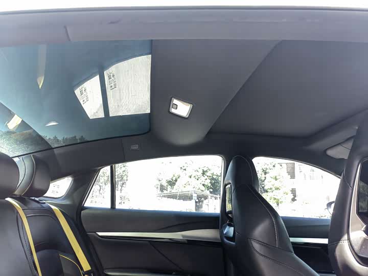 Фото 9 - MG Motor 5 Scorpio