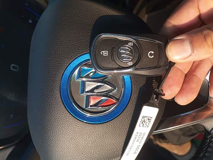 Фото 9 - Buick Velite 6