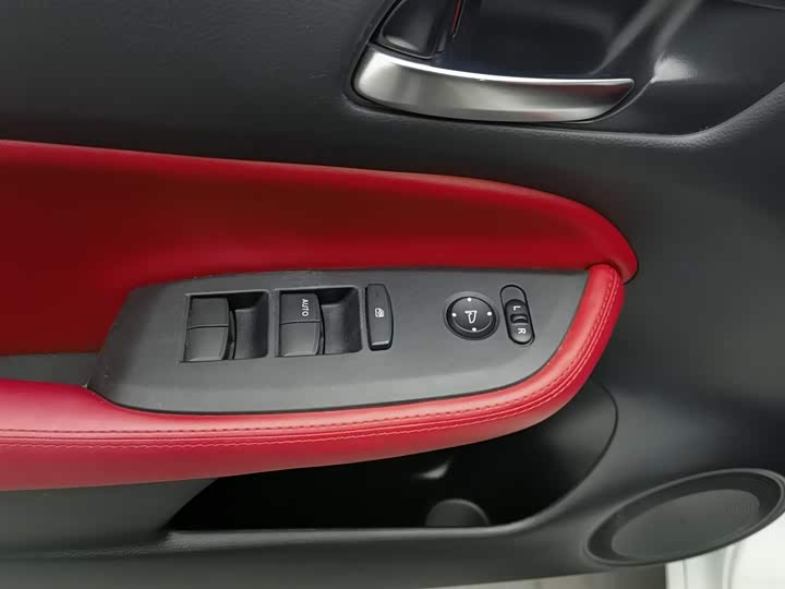 Фото 9 - Honda Life