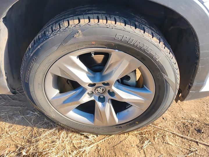 Фото 6 - Toyota Highlander