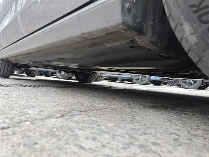 Фото 2 - Volkswagen Passat