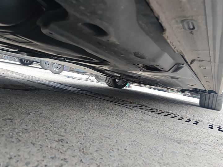 Фото 4 - Volkswagen Passat