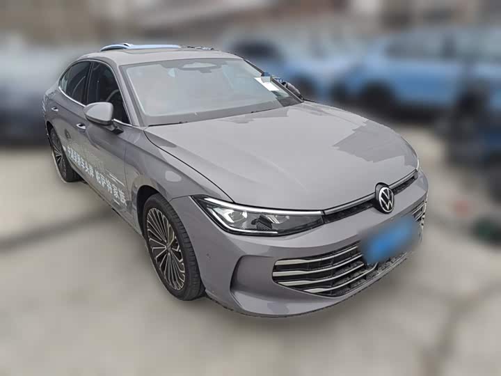 Фото 7 - Volkswagen Passat